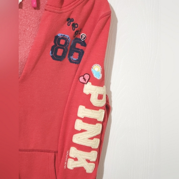 PINK V-neck Hoodie - Picture 3 of 6